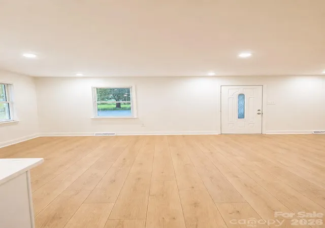 Photo 3 of Single family home for sale at 2007 Highland St, Charlotte, NC 28208 | MLS# 4400417 | Listing updated on 2026-09-23