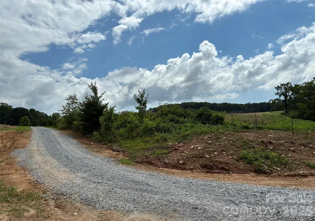 5th image of 0 Summer Rd #4, Hendersonville, NC 28792 | MLS# 4400422