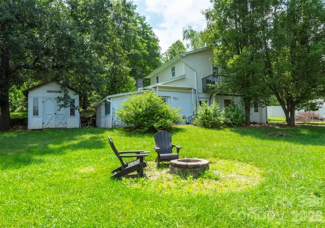 Homes for sale in Swannanoa, NC | 223 Davidson Rd, Swannanoa, NC 28778 | MLS# 4400433