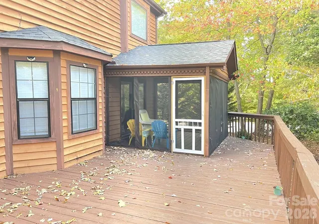 Photo 2 of Single family home for sale at 7037 Cambridge Ct, Fort Mill, SC 29708 | MLS# 4400442 | Listing updated on 2026-10-03