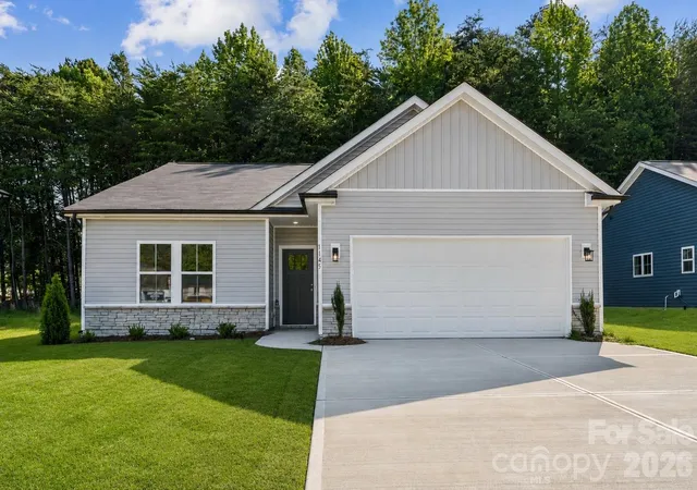 Photo 2 of Single family home for sale at 1145 Stoneglen Dr, Salisbury, NC 28146 | MLS# 4400443 | Listing updated on 2026-09-29