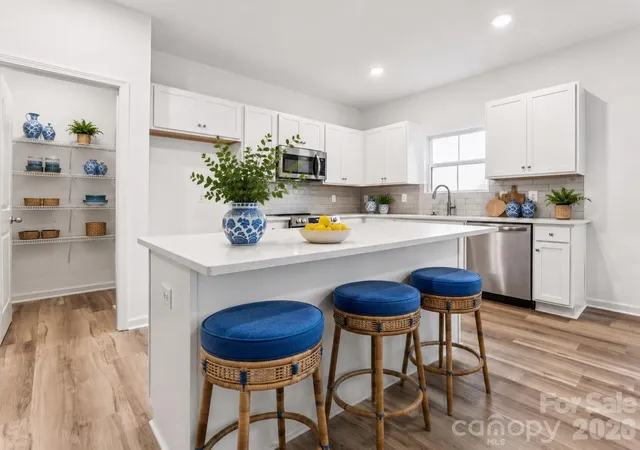 Photo 3 of Single family home for sale at 1145 Stoneglen Dr, Salisbury, NC 28146 | MLS# 4400443 | Listing updated on 2026-09-29