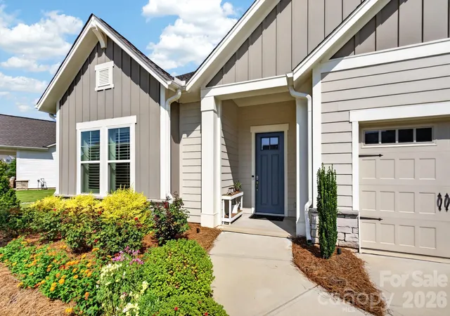 Photo 2 of Single family home for sale at 1432 Encore Ln, Waxhaw, NC 28173 | MLS# 4400460 | Listing updated on 2026-09-05