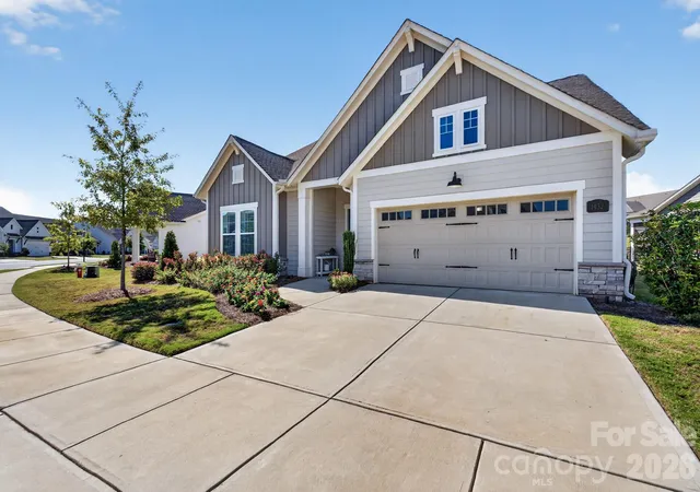 Photo 2 of Single family home for sale at 1432 Encore Ln, Waxhaw, NC 28173 | MLS# 4400460 | Listing updated on 2026-09-28