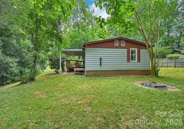 27th image of 10 Canyon Cvs, Candler, NC 28715 | MLS# 4400495