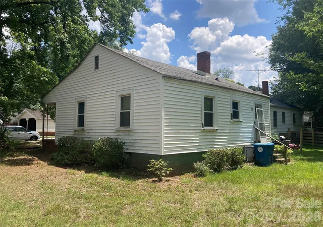 Homes for sale in Salisbury, NC | 631 Elm St, Salisbury, NC 28144 | MLS# 4400501
