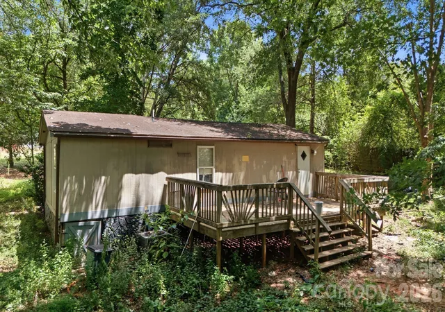 Photo 1 of Single family home for sale at 7826 Hickory Crk Dr, Denver, NC 28037 | MLS# 4400507 | Listing updated on 2026-07-08