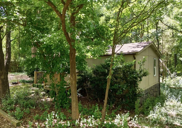 Photo 2 of Single family home for sale at 7826 Hickory Crk Dr, Denver, NC 28037 | MLS# 4400507 | Listing updated on 2026-07-08