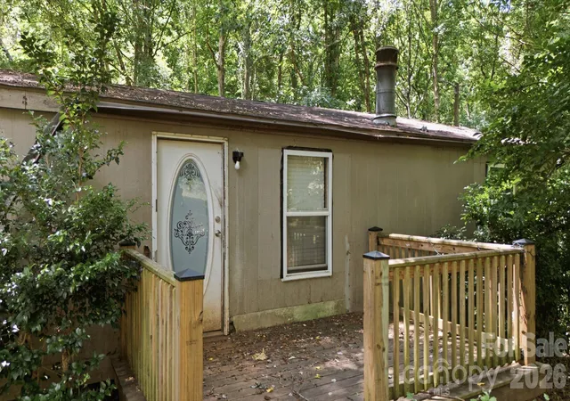 Photo 4 of Single family home for sale at 7826 Hickory Crk Dr, Denver, NC 28037 | MLS# 4400507 | Listing updated on 2026-07-08