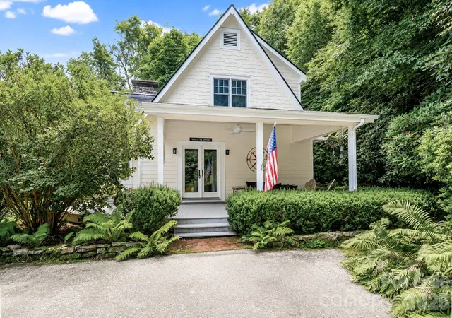 Photo 2 of Single family home for sale at 315 Green Hl Woods, Blowing Rock, NC 28605 | MLS# 4400512 | Listing updated on 2026-09-05