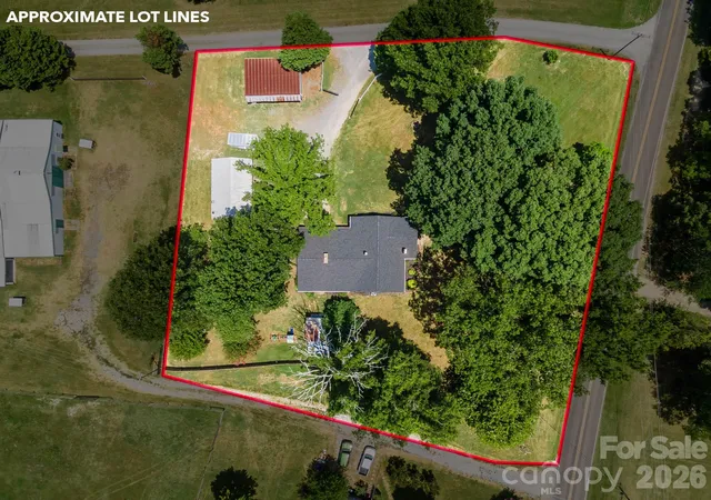 Homes for sale in Cherryville, NC | 610 Helton Rd, Cherryville, NC 28021 | MLS# 4400515