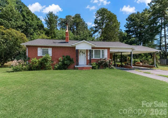 Homes for sale in Statesville, NC | 166 Wright Ln, Statesville, NC 28677 | MLS# 4400520