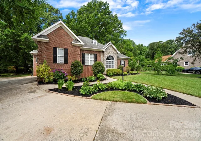 Homes for sale in Monroe, NC | 3003 Rochester Ct, Monroe, NC 28110 | MLS# 4400531