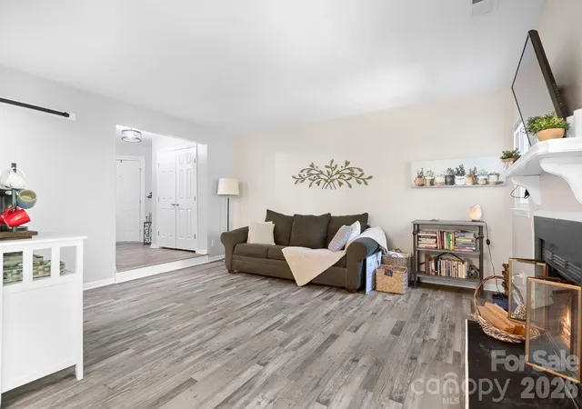 Listing Photo 5 - Condo for sale in building located at 19843 Henderson Rd, Cornelius, NC 28031 - Unit #K