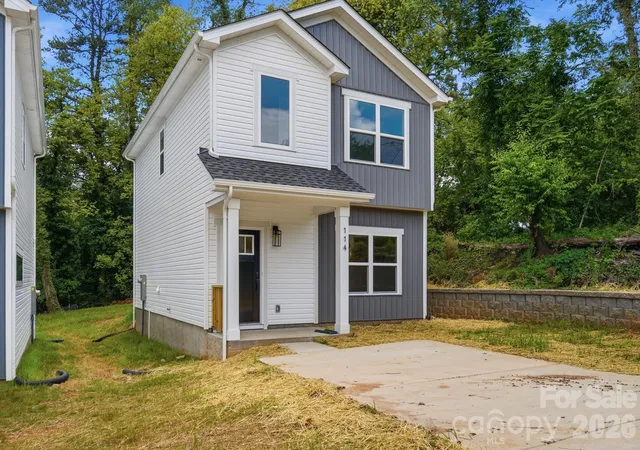 3rd image of 114 7Th Ave Se, Hickory, NC 28602 | MLS# 4400551