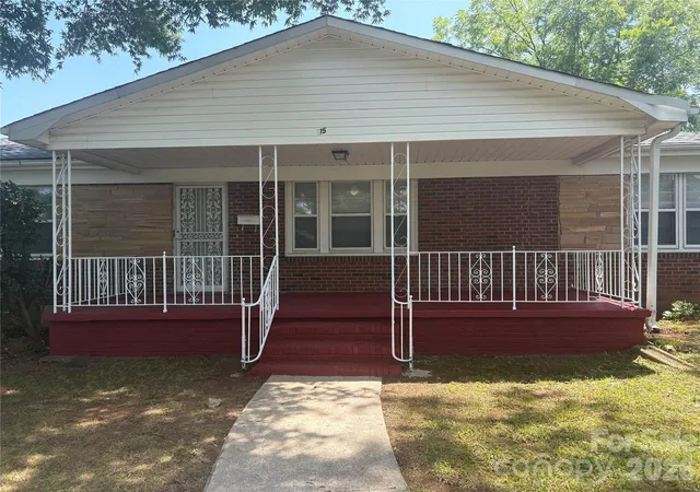 Photo 2 of Single family home for sale at 315 Parkview Ave SW, Concord, NC 28025 | MLS# 4400555 | Listing updated on 2026-10-07