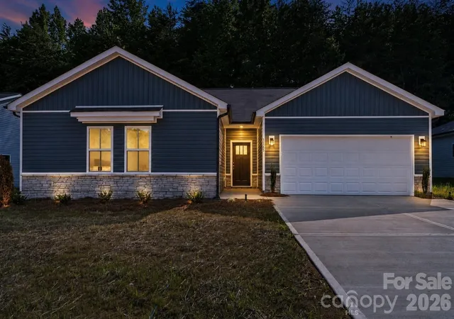 Photo 1 of Single family home for sale at 1165 Stoneglen Dr #30, Salisbury, NC 28146 | MLS# 4400560 | Listing updated on 2026-09-29