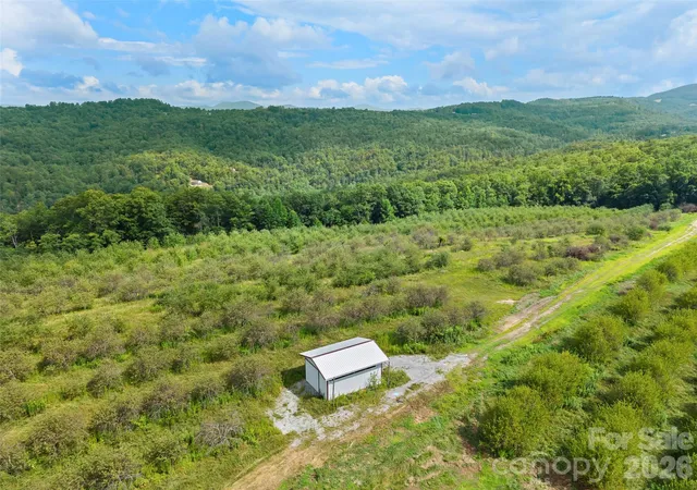 4th image of 0 Summer Rd #6, Hendersonville, NC 28792 | MLS# 4400582