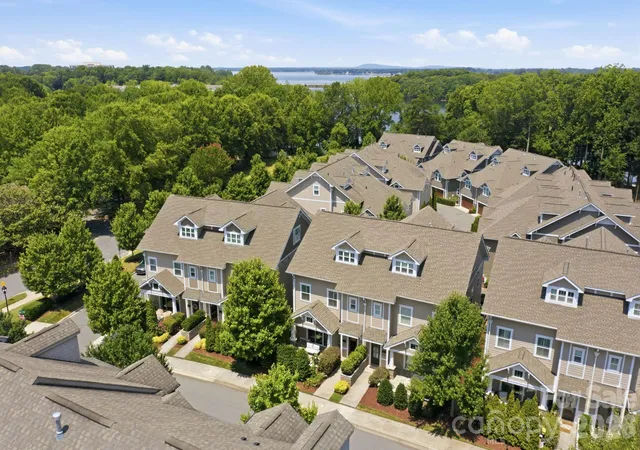 2nd image of 744 Amalfi Dr, Davidson, NC 28036 | MLS# 4400589
