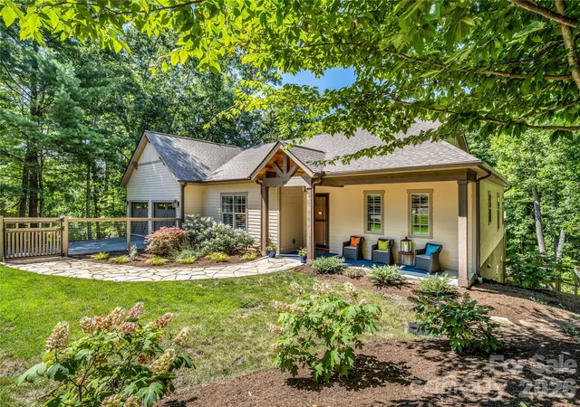1st image of 122 Cisco Rd, Asheville, NC 28805 | MLS# 4400594