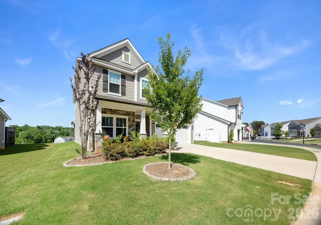 Homes for sale in Mount Holly, NC | 5080 Mooreland Oaks Wy, Mount Holly, NC 28120 | MLS# 4400621