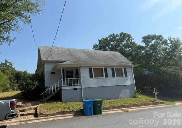 Homes for sale in Albemarle, NC | 812 Mill St, Albemarle, NC 28001 | MLS# 4400622