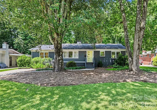 Photo 1 of Single family home for sale at 1027 Dresden Dr W, Charlotte, NC 28205 | MLS# 4400632 | Listing updated on 2026-08-12