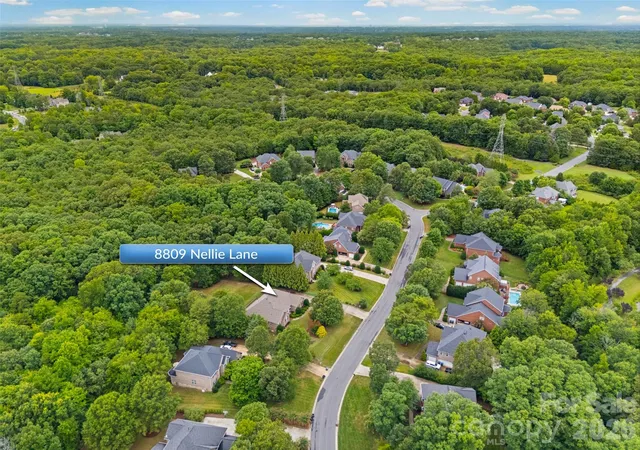 Photo 4 of Single family home for sale at 8809 Nellie Ln, Waxhaw, NC 28173 | MLS# 4400639 | Listing updated on 2026-10-01