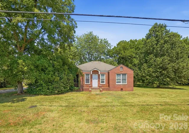 Homes for sale in Salisbury, NC | 4980 S Main St, Salisbury, NC 28147 | MLS# 4400643