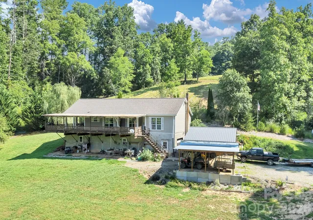 Photo 1 of Single family home for sale at 284 Paul Gosnell Rd, Marshall, NC 28753 | MLS# 4400668 | Listing updated on 2026-09-14