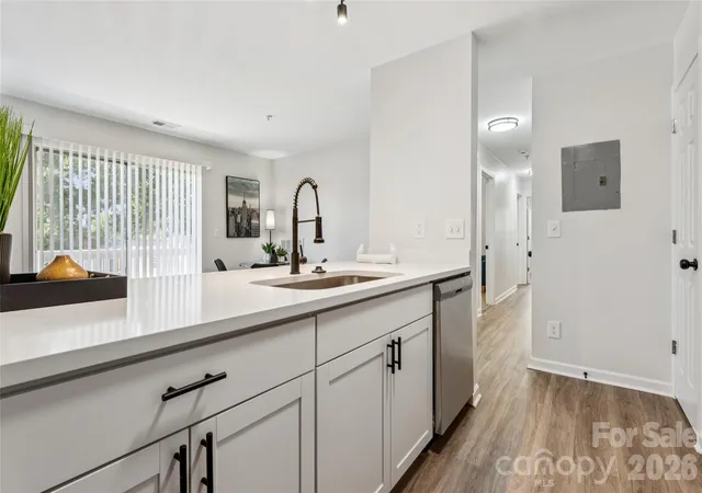 Photo 2 of Condo for sale at 1638 Arlyn Cir #G, Charlotte, NC 28213 | MLS# 4400700 | Listing updated on 2026-09-14