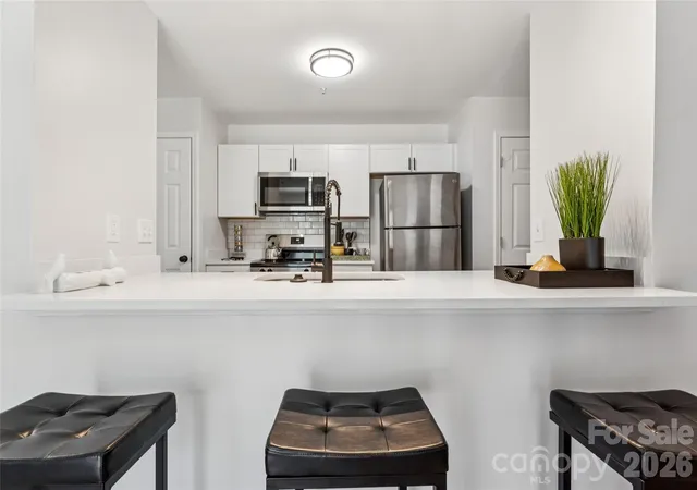 Photo 4 of Condo for sale at 1638 Arlyn Cir #G, Charlotte, NC 28213 | MLS# 4400700 | Listing updated on 2026-09-14