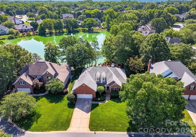 48th image of 10119 Victoria Mill Ct, Charlotte, NC 28277 | MLS# 4400701