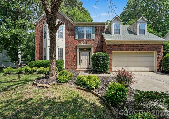 Photo 1 of Single family home for sale at 8716 Barrister Way, Charlotte, NC 28216 | MLS# 4400707 | Listing updated on 2026-09-03