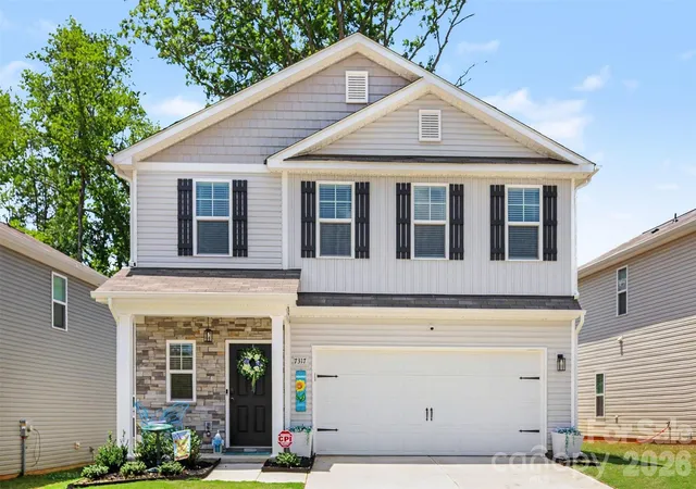 1st image of 7317 Greenrock Ct, Charlotte, NC 28215 | MLS# 4400711