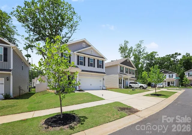 3rd image of 7317 Greenrock Ct, Charlotte, NC 28215 | MLS# 4400711