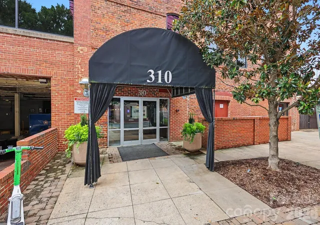 2nd image of 310 Arlington Ave #214, Charlotte, NC 28203 | MLS# 4400733