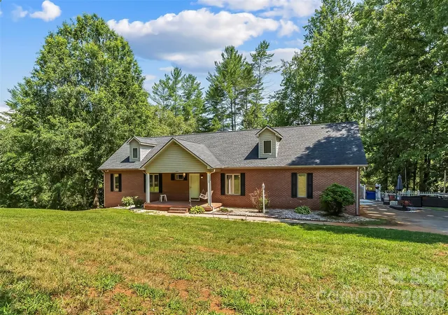 Homes for sale in Granite Falls, NC | 3735 Old Petra Mill Rd, Granite Falls, NC 28630 | MLS# 4400739