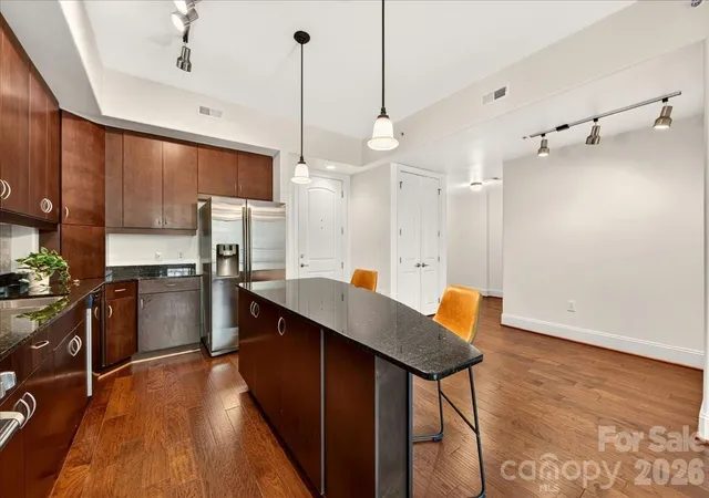 5th image of 4625 Piedmont Row Dr, Charlotte, NC 28210