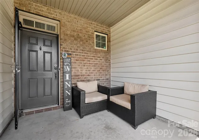 Photo 4 of Townhouse for sale at 306 Ascot Run Way, Fort Mill, SC 29715 | MLS# 4400764 | Listing updated on 2026-09-16