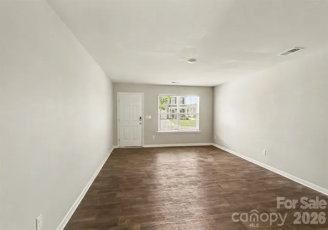 3rd image of 310 Kingsford Dr, Stanley, NC 28164 | MLS# 4400766