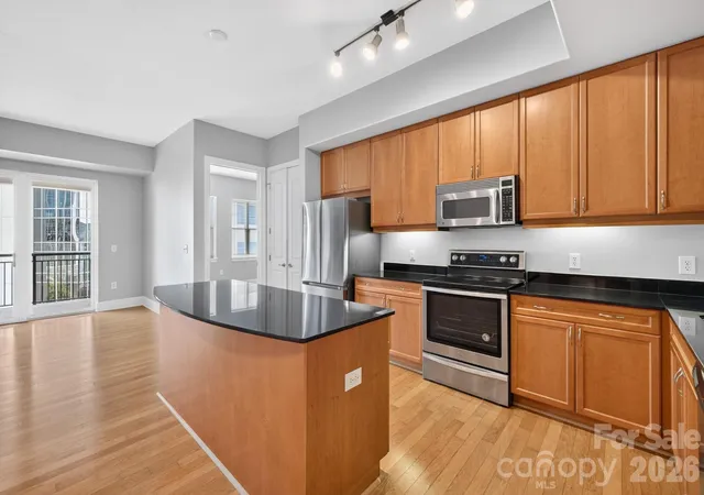 4th image of 4620 Piedmont Row Dr #603, Charlotte, NC 28210 | MLS# 4400783