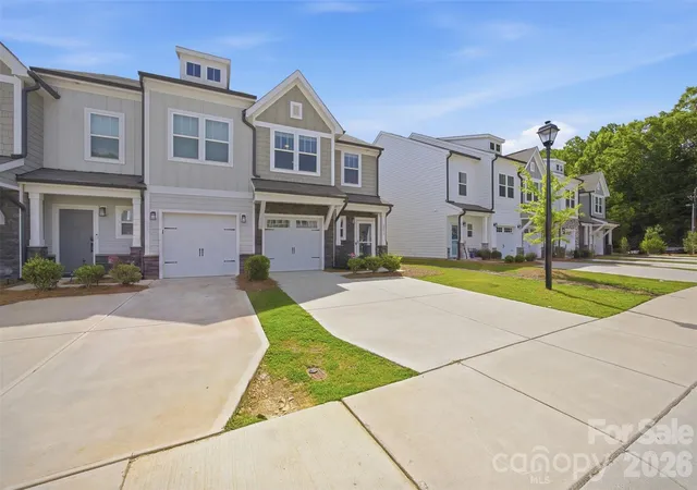 Photo 3 of Townhouse for sale at 2037 Crooked Oak Ln, York, SC 29745 | MLS# 4400785 | Listing updated on 2026-08-19