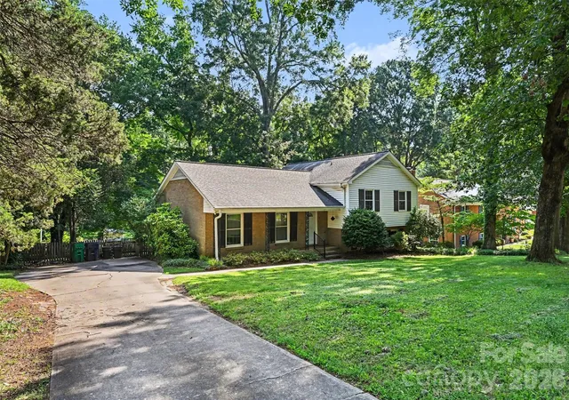 2nd image of 6207 Honegger Dr, Charlotte, NC 28211 | MLS# 4400788