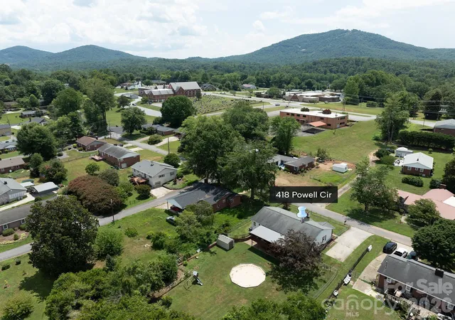 Homes for sale in Lenoir, NC | 418 Powell Cir Ne, Lenoir, NC 28645 | MLS# 4400790