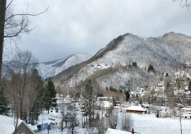 Photo 47 of Single family home for sale at 7 Higel Ln, Maggie Valley, NC 28751 | MLS# 4400794 | Listing updated on 2026-08-29