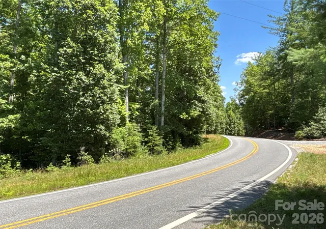 2nd image of 2006 Piedmont Rd, Morganton, NC 28655 | MLS# 4400817
