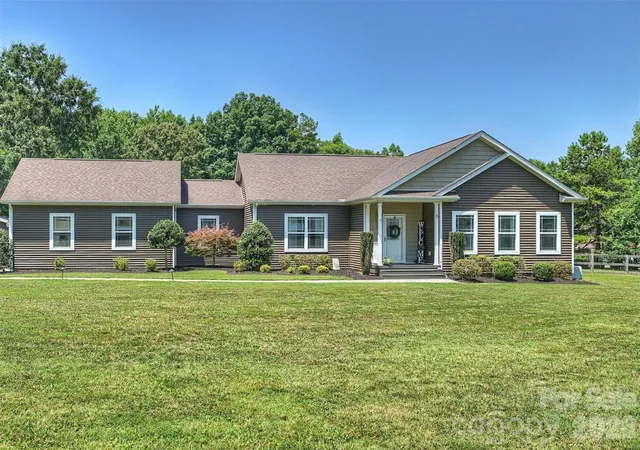 Photo 2 of Single family home for sale at 10943 Harrisburg Rd, Indian Land, SC 29707 | MLS# 4400831 | Listing updated on 2026-09-01