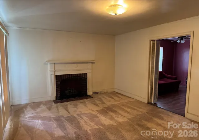 Photo 5 of Single family home for sale at 945 S Confederate Ave, Rock Hill, SC 29730 | MLS# 4400873 | Listing updated on 2026-08-26