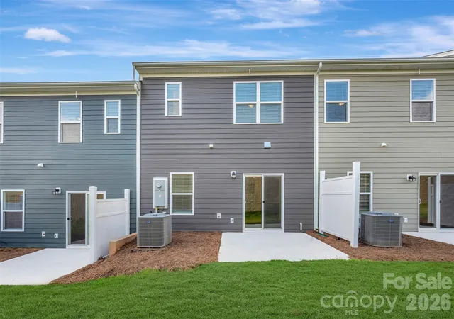 Photo 2 of Townhouse for sale at 406 Hendley Dr, York, SC 29745 | MLS# 4400896 | Listing updated on 2026-09-15